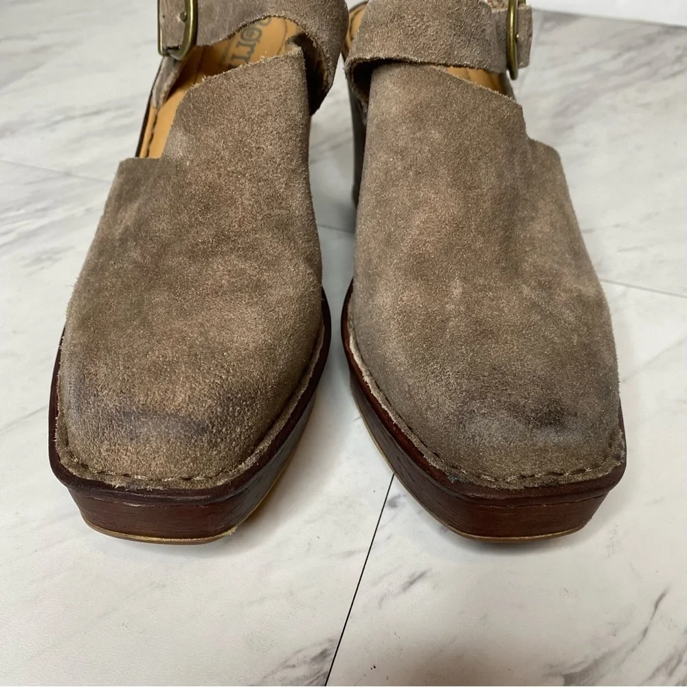 Born Devlyn Gray Heeled Clog 6M - Picture 9 of 13